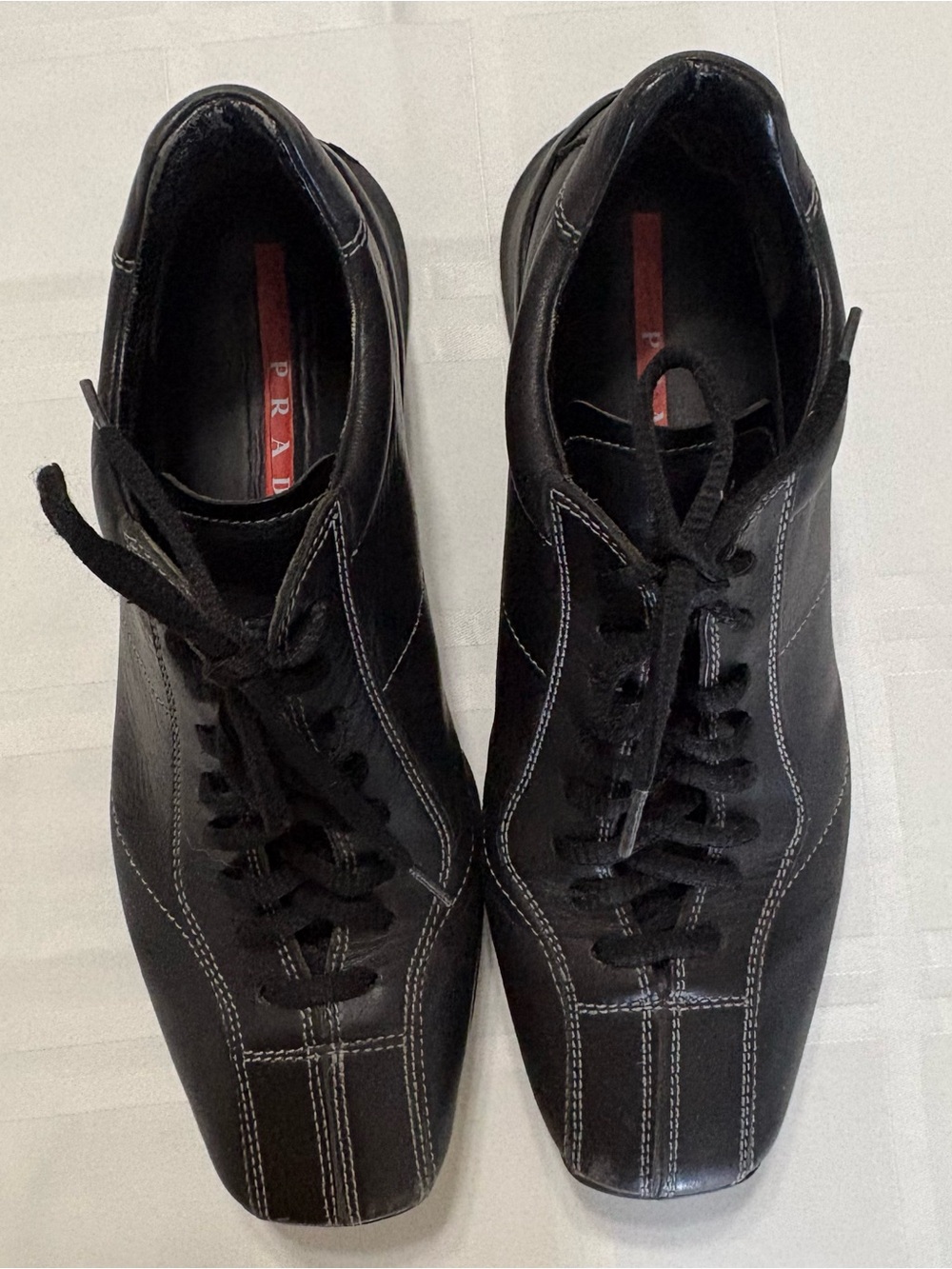 Prada Luxury Men's Prada Lace-up Shoes Sneakers leather contrast stitching